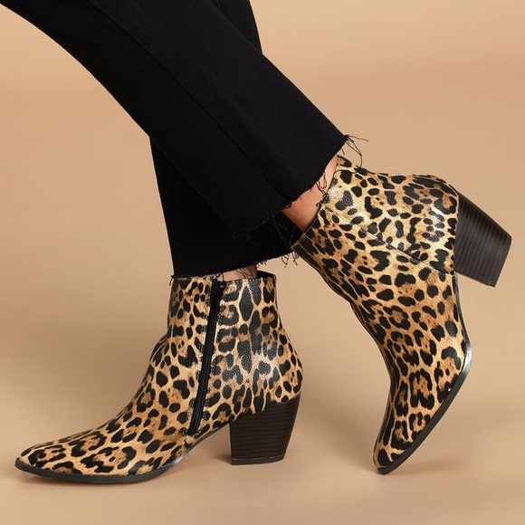 Lulus Classic Leopard Print Pointed Ankle Booties - Picture 9 of 14